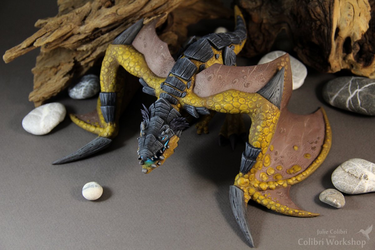 JulieColibri's tweet photo. β³ Time-Lost Proto-Drake β³
π₯ Available! 1 1OO USD (shipping included) π₯
To buy, write a private message π
Dimensions: wingspan 9.64 inches (24.5 cm), length 7.87 inches (20 cm), height 3.34 inches (8.5 cm).
#Warcraft #art #TimeLostProtoDrake https://t.co/Un007Ca41K