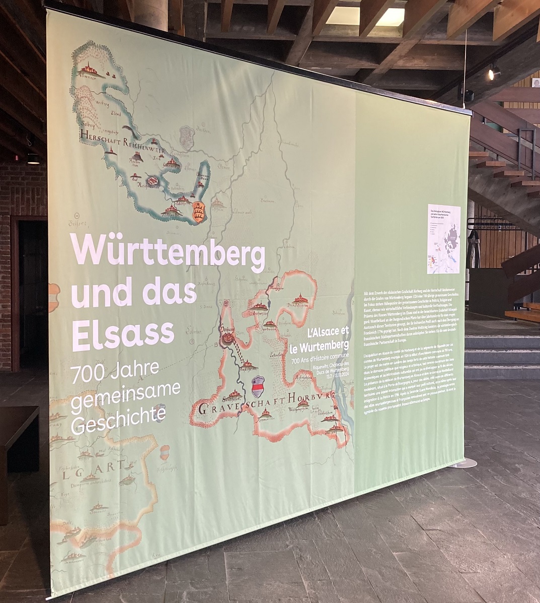 Der Aufbau ist abgeschlossen! Heute Abend ist es endlich soweit, wir eröffnen die #Ausstellung '#Württemberg und das #Elsass: 700 Jahre gemeinsame Geschichte' im #Hauptstaatsarchiv #Stuttgart. Die Veranstaltung übertragen wir ab 18 Uhr im #Livestream. ➡️ landesarchiv-bw.de/de/aktuelles/t…