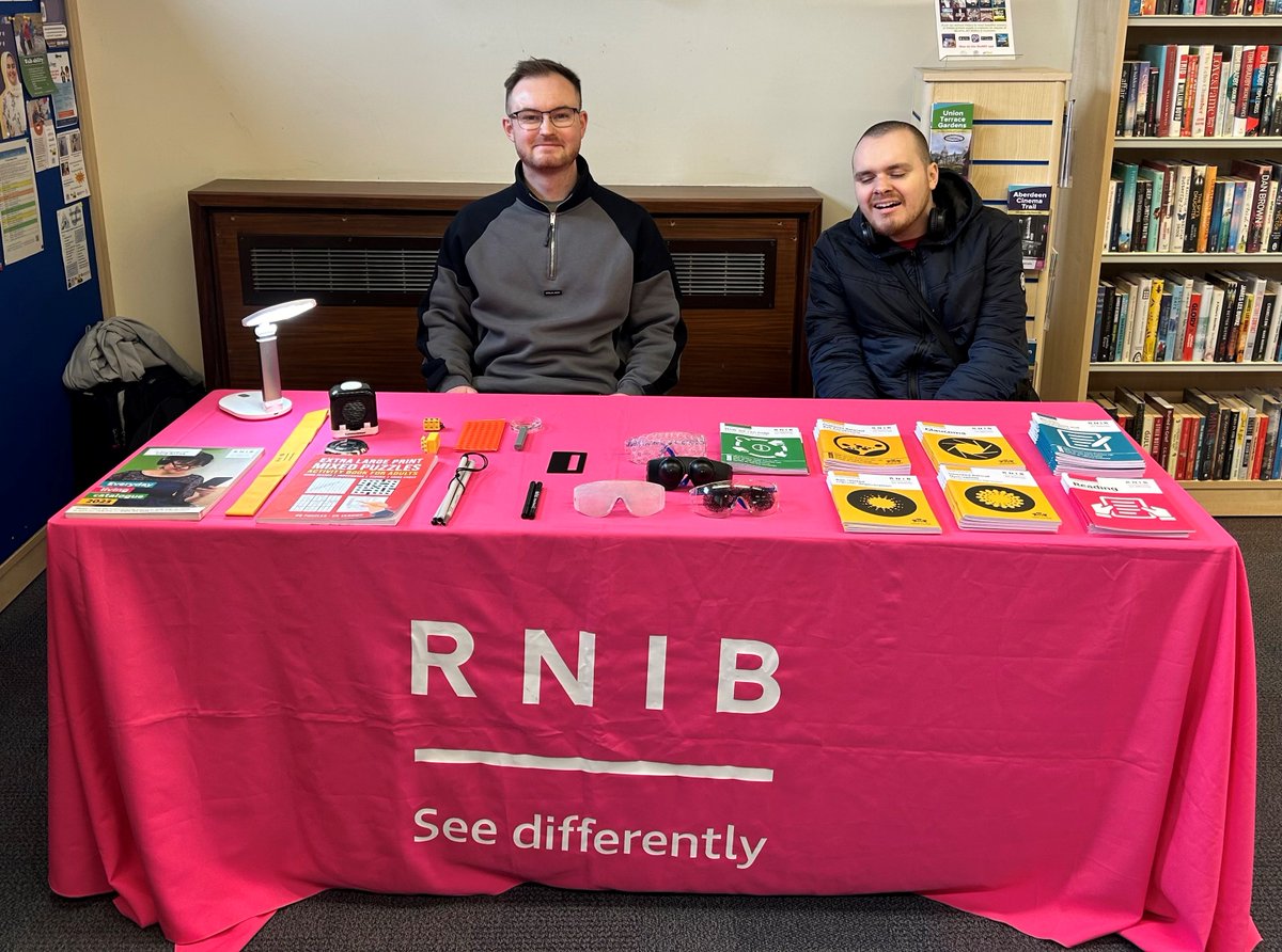 Our friends from @RNIBScotland are in Central Library today to speak to people affected by sight loss. If you would like to pop in and pick up some information, learn about support offered by RNIB or to simply say hello, the team will be onsite until 2.30pm today.