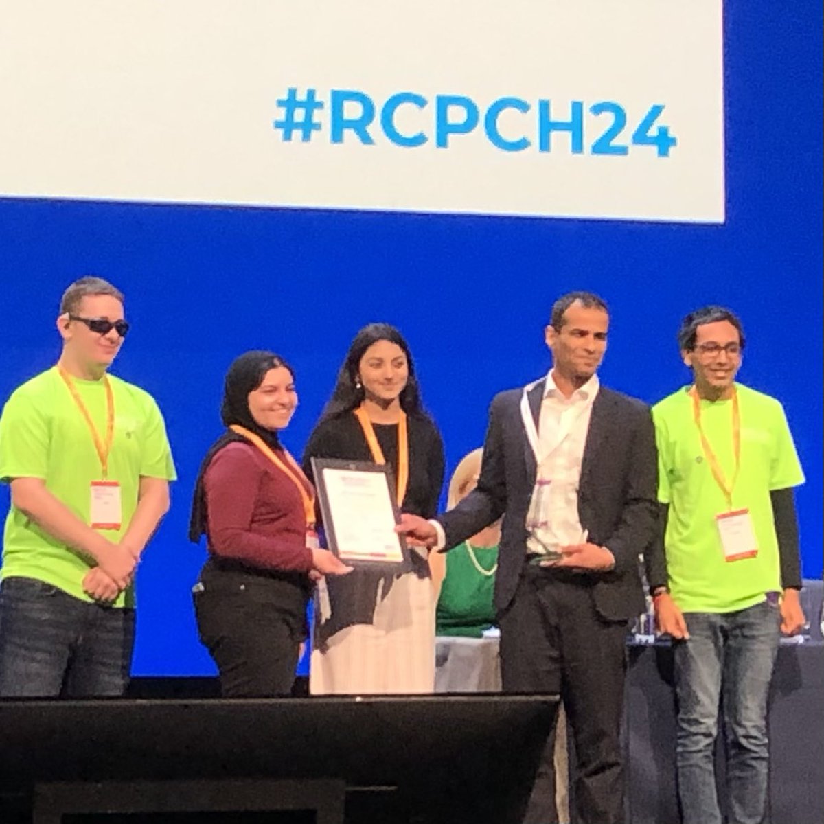 Congratulations to the Bradford team for their award from the @RCPCH_and_Us team work involving, collaborating and co-producing services with CYP @nagina_j will be so proud 😉 #RCPCH24