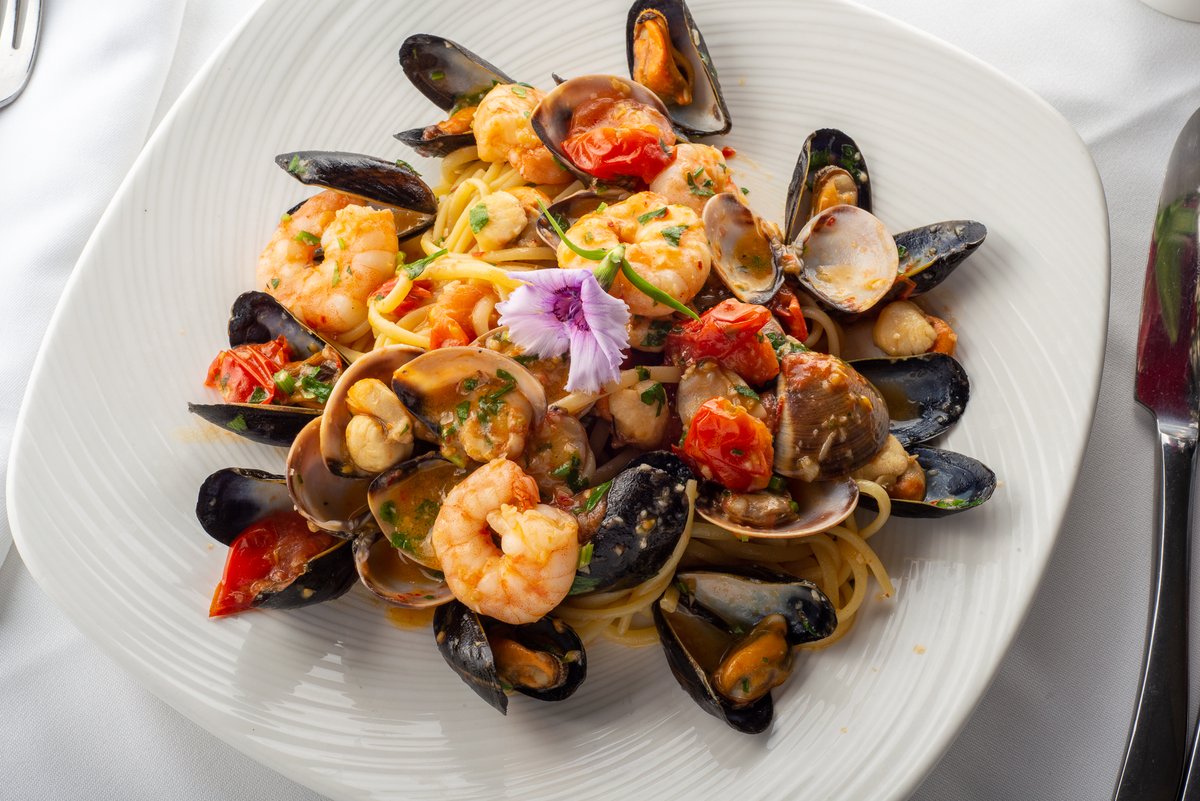 michelangelo_il's tweet photo. No time to dine in? No problem!

Experience Il Michelangelo in the comfort of your own home! 

Order your favourite authentic Italian dishes for delivery or collection.

The perfect weekday treat!❤️👌

Just a click away: https://t.co/Im1EL54CJR https://t.co/W3wcfPm7gy