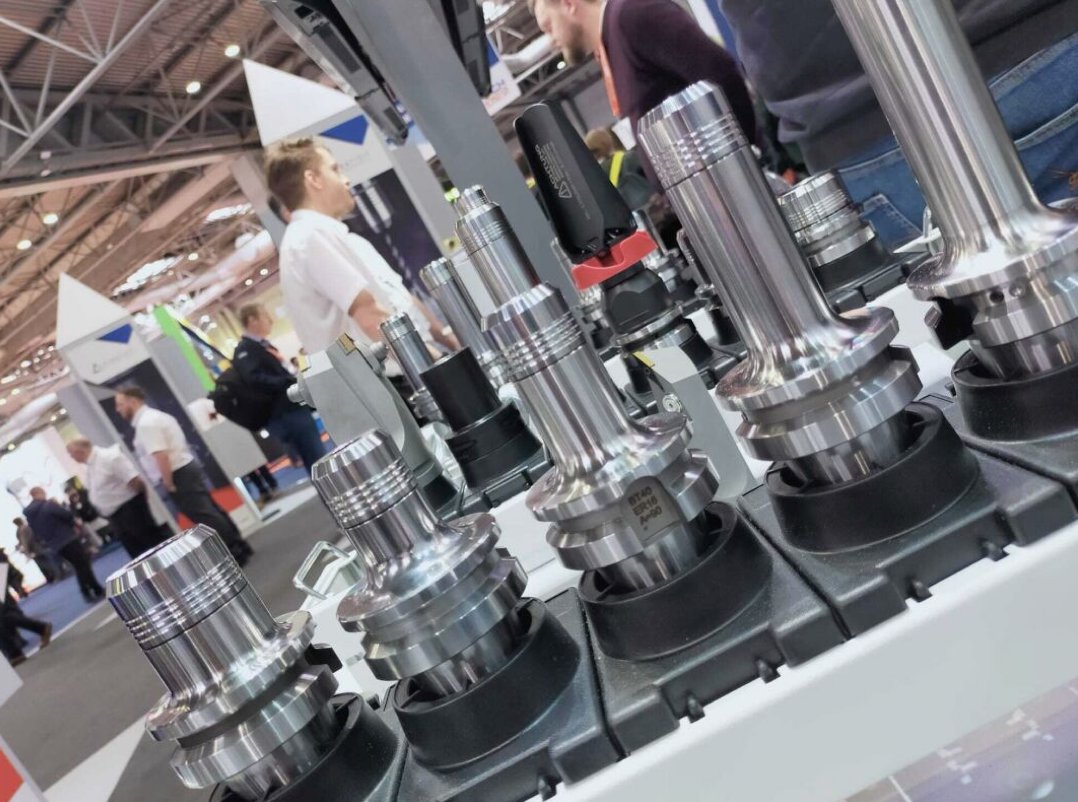 At the #ESCshow you’ll find sub-contracting products and services from exclusively UK-based suppliers, helping to reduce goods miles as part of the UK’s commitment to greener manufacturing! Register to visit for FREE: ow.ly/IrpI50QyGrC #engineering #manufacturing #mfg