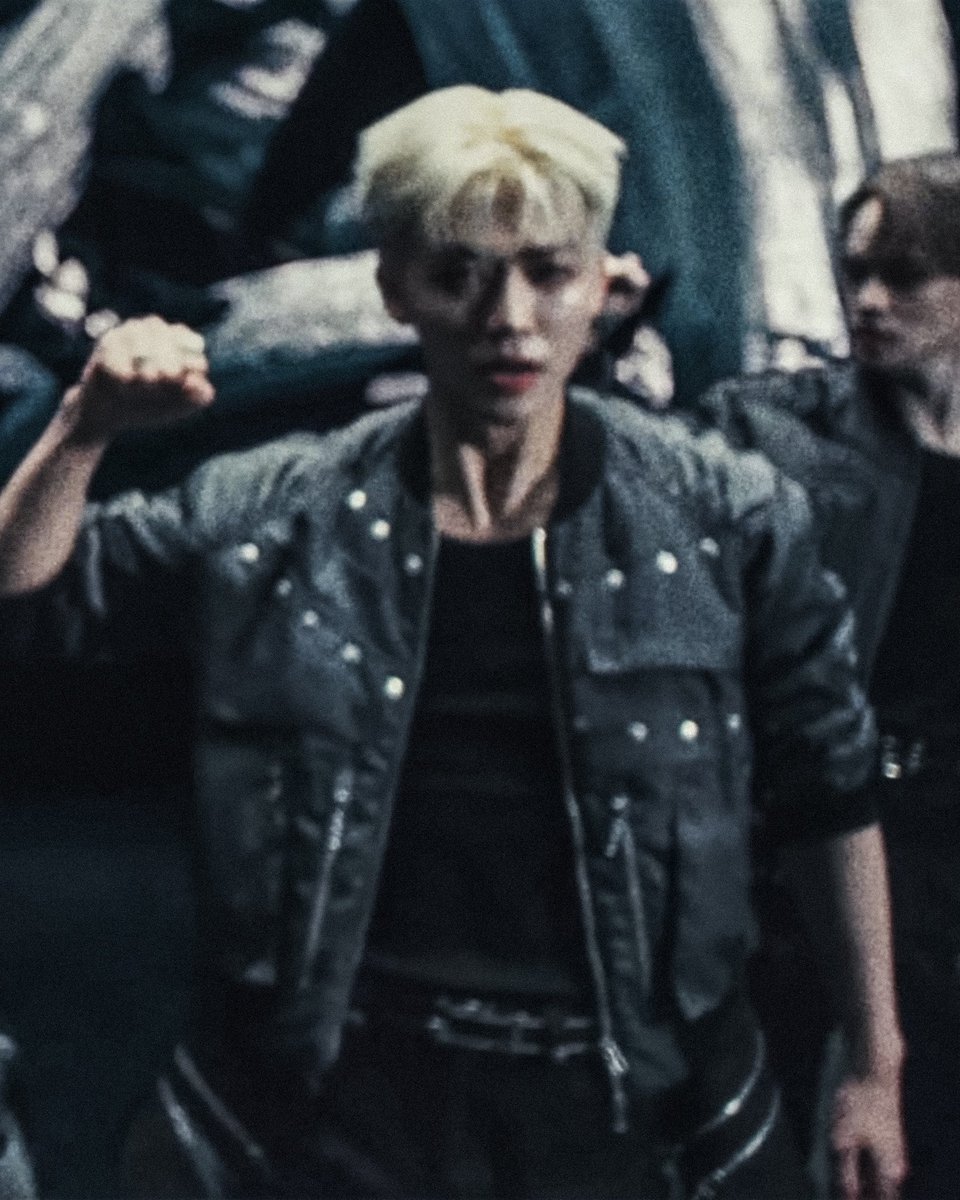 ชุดนี้🫨🫨