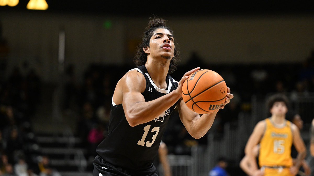 BJenkins247's tweet image. 𝙉𝙀𝙒𝙎: #UMBC guard Dion Brown will enter the transfer portal, @247Sports has learned. 

Brown earned 1st Team All-America East honors after averaging 19 points, 7.6 rebounds, and 2.6 assists per game this season. 

STORY | 247sports.com/college/basket…