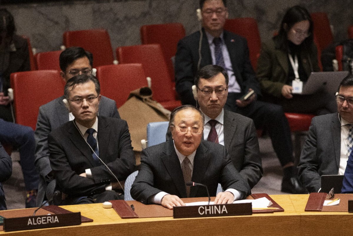 Today, the Security Council adopted Resolution 2728 calling for an immediate ceasefire in Gaza. 

The resolution sets the right direction by unequivocally calling for an immediate and unconditional ceasefire. This reflects the general expectations of the international community