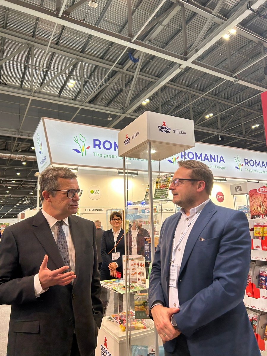 Ambassador Professor Piotr Wilczek opened the Polish stand at the @IFE_Event at the @ExCeLLondon. In his speech, he drew attention to the watershed moment in the agricultural industry. The Polish stand featured 30 companies from various sectors of agri-food production.