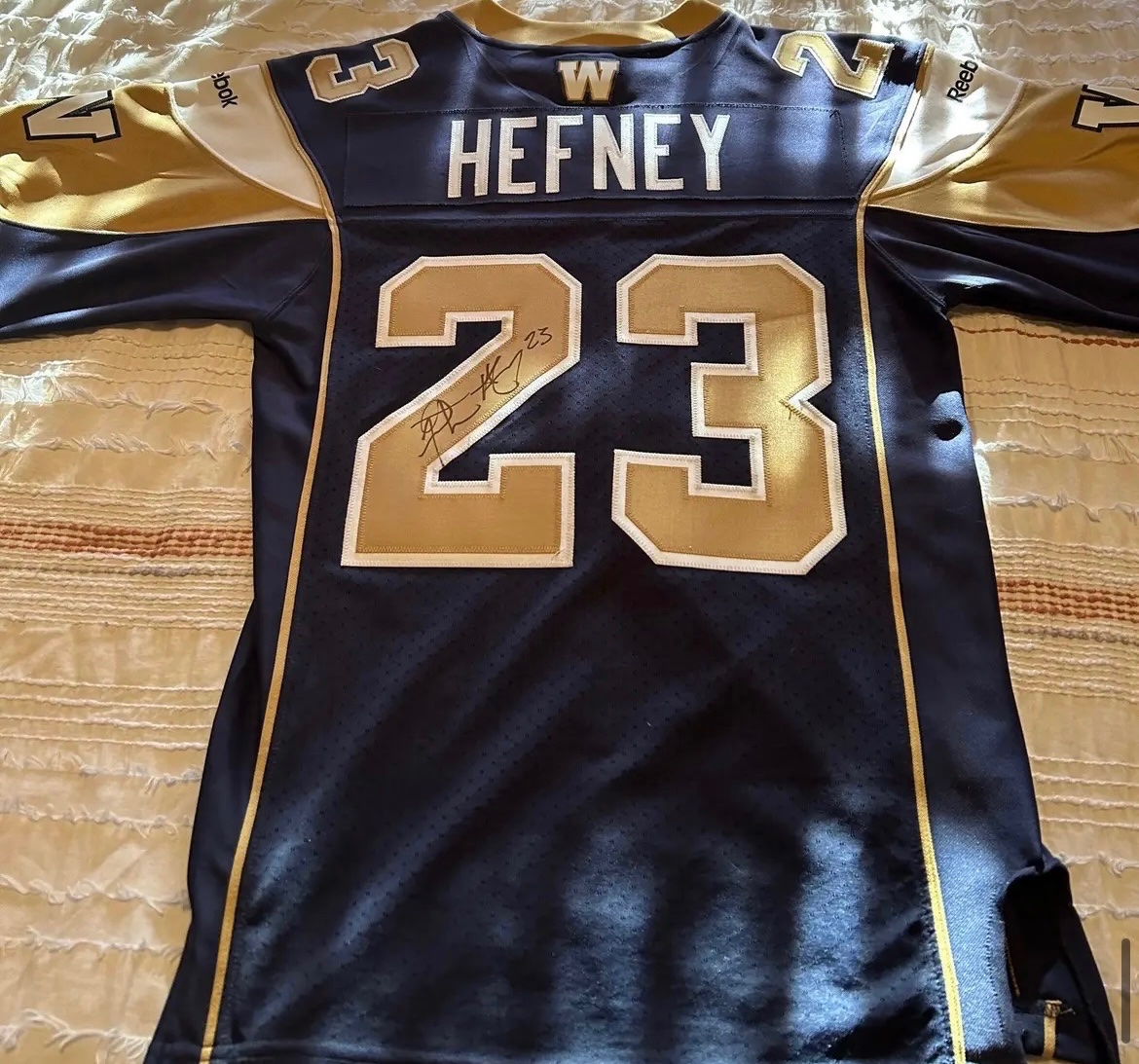 KornellDylan's tweet photo. #23 J.Hefney #CFL #ForTheW #swaggerville https://t.co/8tLMG6DvQG