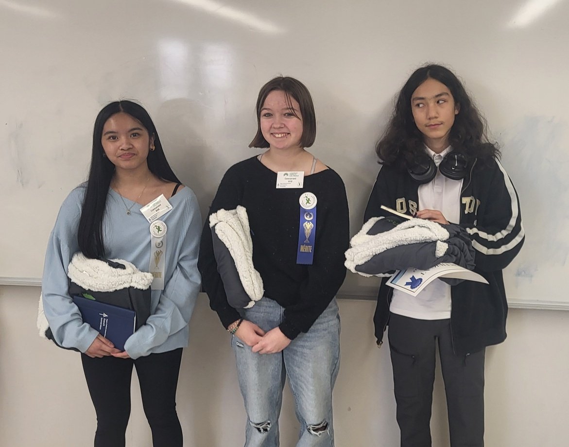 Félicitations à nos gagnants de 8e année pour le concours d'art oratoire. On est fière de l'effort de tous les participants. <a href="/cpf_sk/">CPF Saskatchewan</a> <a href="/RCSD_No81/">YQR Catholic Schools</a> <a href="/ecole_elizabeth/">École St. Elizabeth</a> <a href="/GriffonsRCSD/">Ecole St Angela</a>