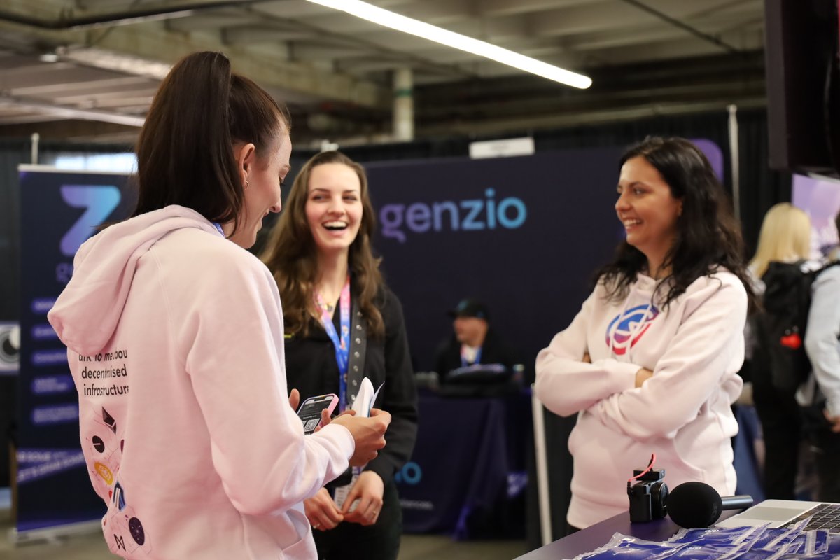 Parity's @ntberlin details her first experience of @EthereumDenver where she found a captive audience eager to learn about @Polkadot, Agile Coretime and Web3 innovation. Read Natalie's piece in the new-look Parity blog: ➡️parity.io/blog/parity-at…