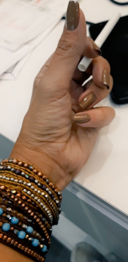 sehtaptan's tweet image. Ojelerimi değiştirince elimin kendini ingiliz kraliyet ailesinden sanması👑 #elchallenge