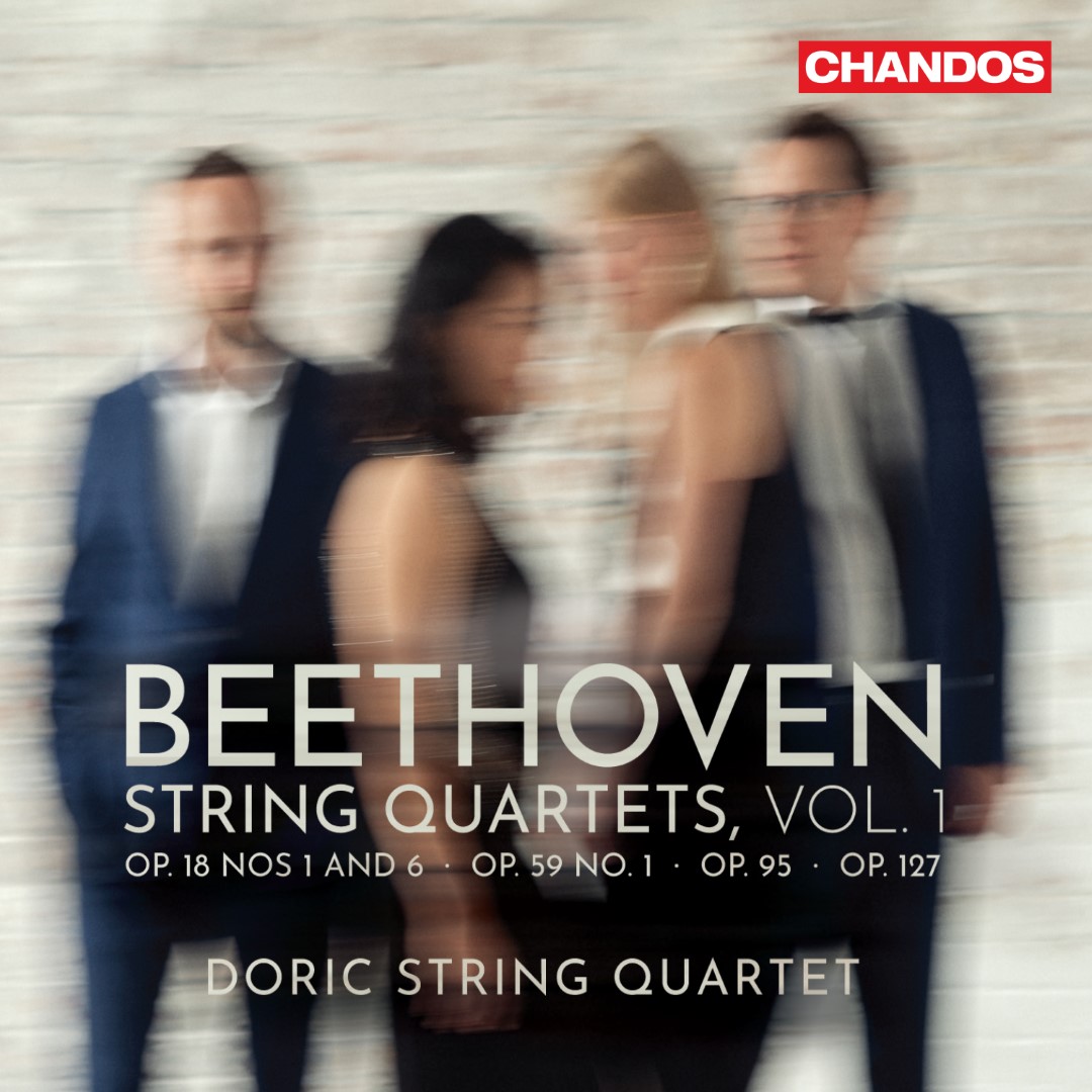 REVIEW🔴🔵⚪️ “The seamless variety of flowing integration of material is stunning, especially the way @doric_quartet play… a performance of savagery and golden conviction.” RECOMMENDED - @MusicWebInt Available on @ChandosRecords [CHAN202982]💿 musicwebinternational.com/2024/03/beetho…