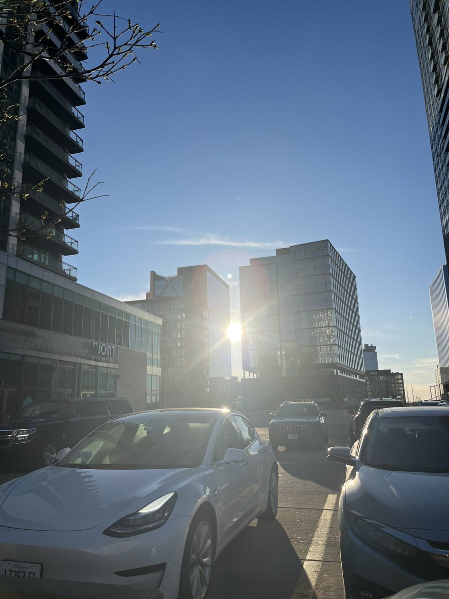 maktubdourado's tweet image. Aquelas fotos que só acontecem uma vez ao ano.
#chicago #westloop