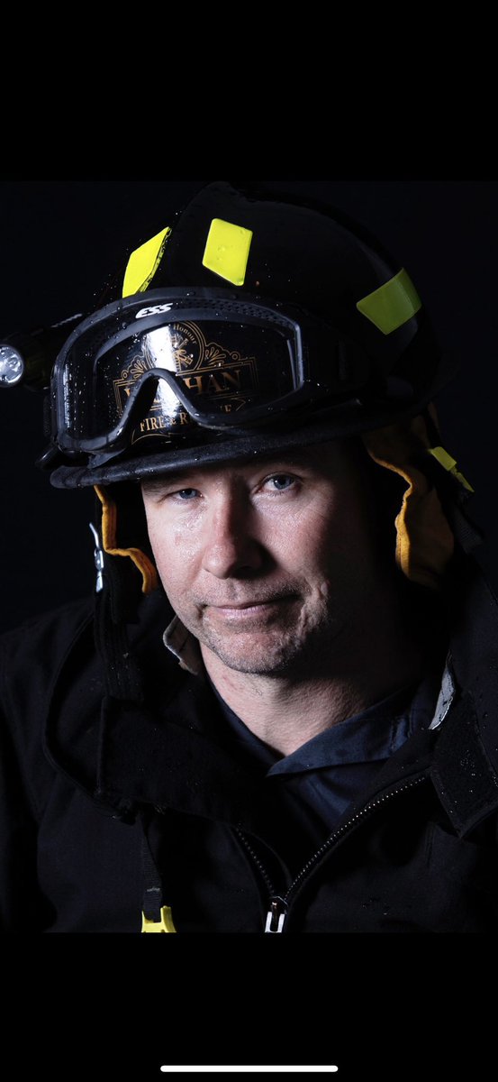 ff4vaughan's tweet photo. Today, we remember our Brother Timothy McFadden Gone but never forgotten 

Tim served over 17 years as a Mechanic with the Vaughan Fire &amp; Rescue Service, until his LODD on March 25, 2018. 

Tim paid the ultimate price for his service to the community.

 #LODD #fallenfirefighters https://t.co/v76GKqle2J