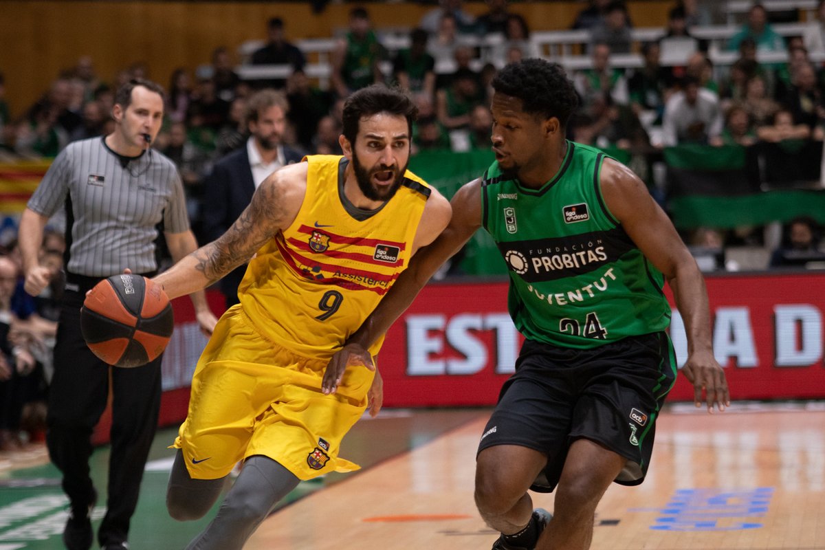 hectorrsanzz's tweet photo. La vuelta de... Ricky Rubio  

En 20:22 minutos en pista, 9 puntos (4/6 T1, 1/3 T2, 1/1 T3), 5 rebotes, 4 asistencias, 2 robos y 2 pérdidas para 19 de valoración.

📸 @igorribass https://t.co/PdWa5EEtI9