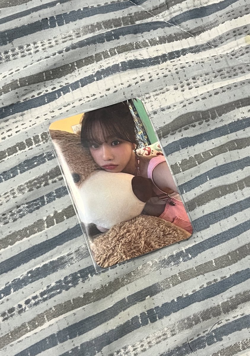 daemyan08's tweet photo. wts lfb ph — jo yuri op.22 y-waltz: in minor 🧸🐻

• price: 120
• payo, gcash/bank accepted dm if u have a preferred mop

mod: sh🧡p33 c/o, dm if you have a preferred mod

dm for inquiries

t: jo yuri teddy photocard pc op 22 y waltz in minor https://t.co/8msCIGb8Zx
