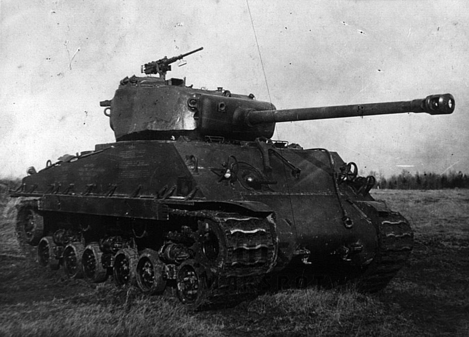 #OTD in 1945 an M4A2(76)W HVSS tank was sent to Kubinka for evaluation. These tanks did not arrive in time to fight the Germans, but were used against Japan in August of 1945. #tanks #history #WW2 #WWII