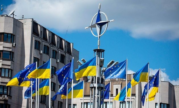 Tomorrow: PIR's Dr. Tatiana Kostadinova will moderate the European and Eurasian Studies Program's roundtable, '(UN)EXPECTED EFFECTS OF THE WAR IN UKRAINE ON WIDER EUROPE.' More info here: buff.ly/4bYiRER #FIU #internationalrelations #comparativepolitics #politicalscience