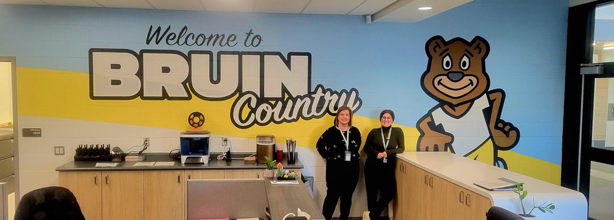 A BIG BRUIN THANK YOU to Andrea, from muralworks.ca, for completing Stage 2 of the St. JB Mural Plan this past weekend! Our #WCDSBAwesome Admin Assistants, Cathy & Morgan, are loving their new office space! #WELCOMETOBRUINCOUNTRY #WCDSBStrengthen