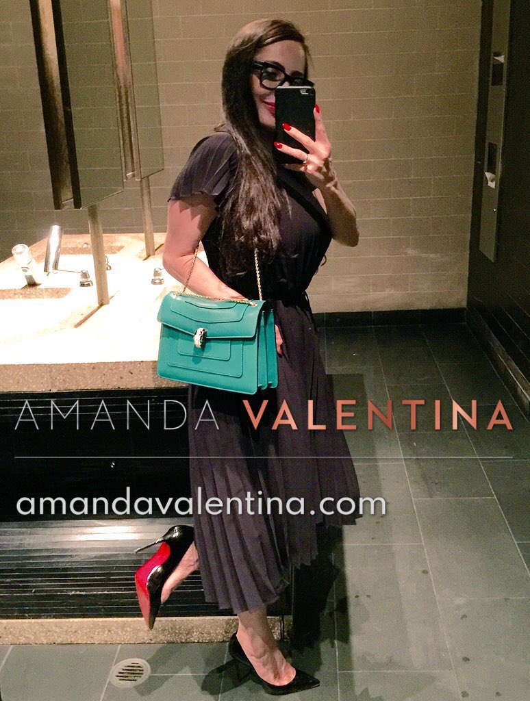 Amanda Valentina’s Travel Schedule: Melbourne: 26-31/3 ✈️ Melbourne: 1-22/4 ✈️ Hobart: 23-28/4 Melbourne: 29-30/4 ✈️ Melbourne: 1-2/5✈️ Brisbane: 3-4/5 Melbourne: 5/5 International FMTY: 6-14/5 Melbourne: 15-21/5 ✈️ Perth: 22-27/5 Melbourne: 28-31/5 ✈️ Sydney: 1-2/6…