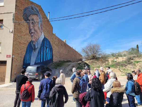 gcmrubi's tweet photo. Visita a Penelles, el poble del #StreetArt . Organitzada pel @gcmrubi en ocasió de la #COLORWeek. Fotos de Quico Buil i @jordivilaltam. https://t.co/C5EeyHKe9E