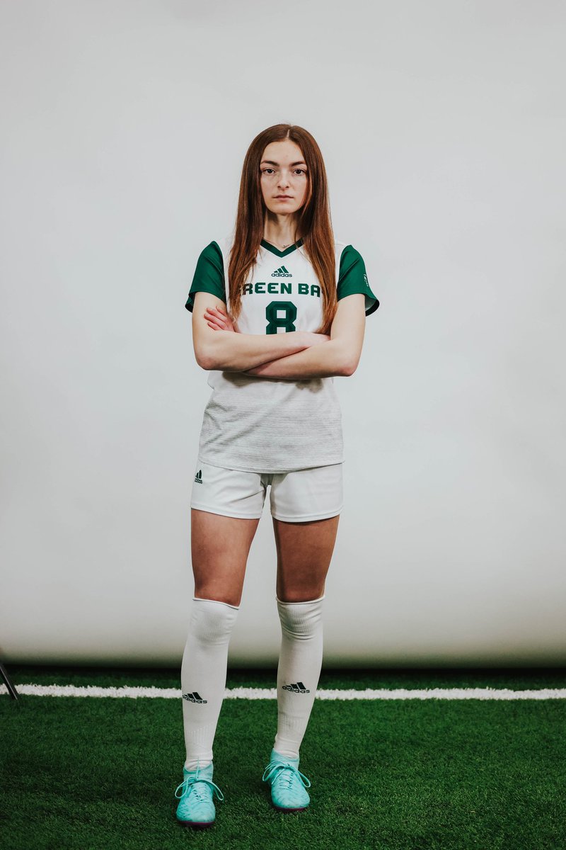 Veronica Decker tweet media