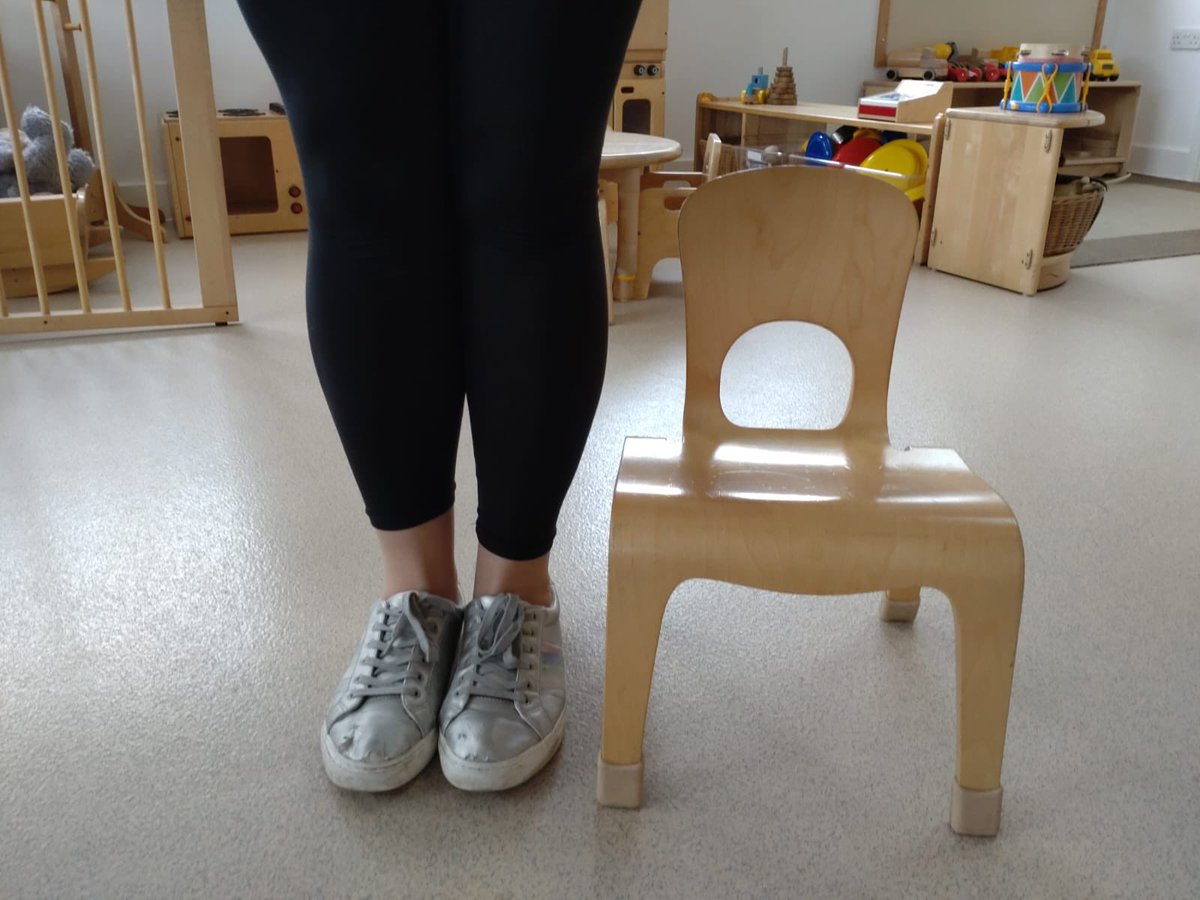 A lovely morning talking to parents about our @IOE_London @UCLEastEngage project 'Write from the beginning' with @elresearchsch - Always great to work with families - and a reminder that I still possess my primary teacher talent of being able to sit on tiny chairs ☺️ #weareIOE