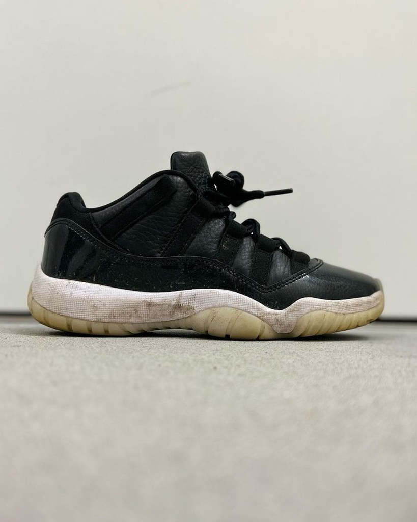 doodahstore's tweet photo. Thanks to SHOE-SPA, you can now hand in your sneakers for cleaning at our shop in Zurich. Do your sneakers - and our planet - a favour and give them a treat. https://t.co/mKWDOWGxnZ