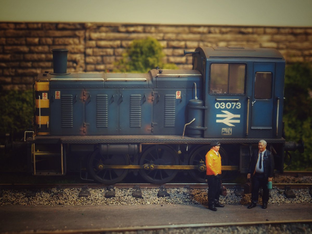 BritRailTog's tweet image. Oh bugger I seem to have missed another #TwitterModelTrainShow. Ahh well. Have some photos from a layout I used to have. @NSE_Latchmere