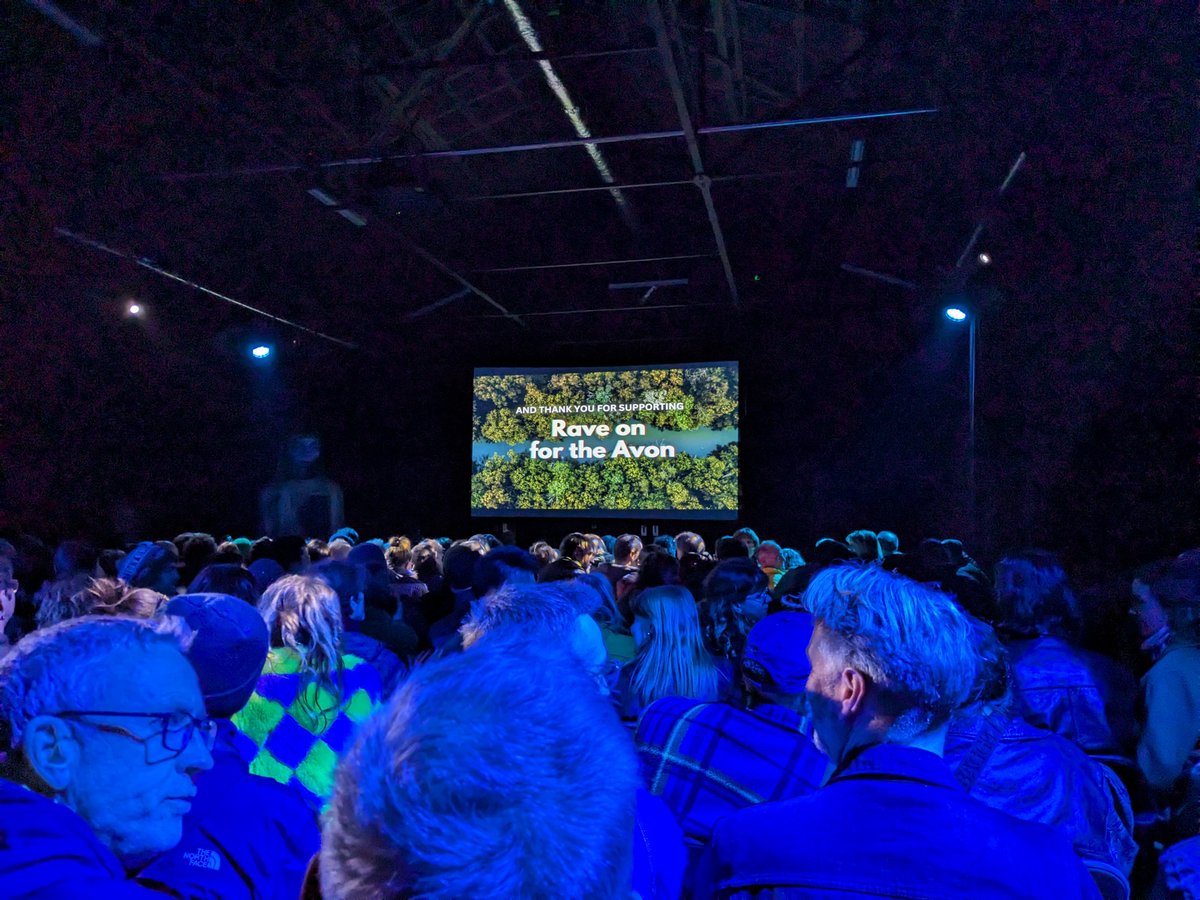 Hundreds of folk at the premiere of 'Rave on for the Avon this weekend': a film about the Bristolians who love their river & @Conham_bathing's fight to defend it.

Grassroots ecology is here. It's happening. Nurture it, catalyse it, fund it. This is nature's future.

#WildService