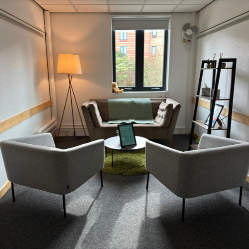 We’re delighted to officially open our new Quiet Spaces at Warwick Conferences. These comfortable rooms, located in our Scarman and Radcliffe venues, provide a quality quiet, technology-free place to relax, meditate or pray. Find out more: warwick.ac.uk/services/confe…