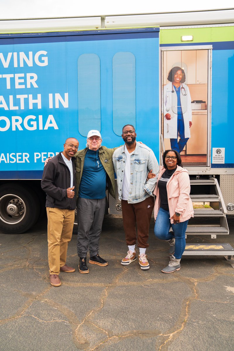 We are always grateful for partners like Kaiser and @johnscreekpharm to help us serve the community with health options and information. #lovebeyondwalls