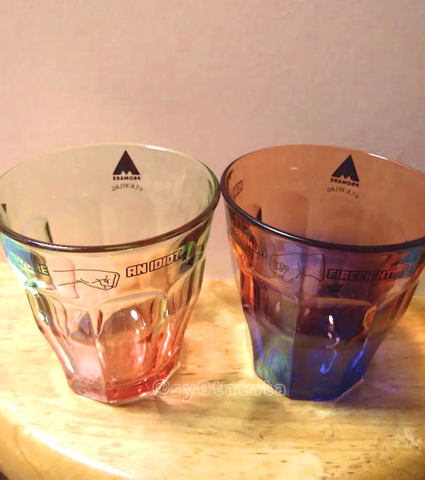 「artist name glass」 illustration images(Latest)