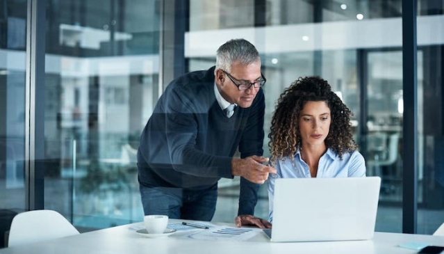 bryanborda's tweet photo. With over 10K APIs in many organizations, they've become a prime target for cyberattacks. As their importance grows, so does the threat. @Akamai's @RupeshChokshi shares more on @Forbes. @smgaler #APIsecurity #cybsecurity https://t.co/1BOD9Tu1x4 https://t.co/WYWlCoXbap