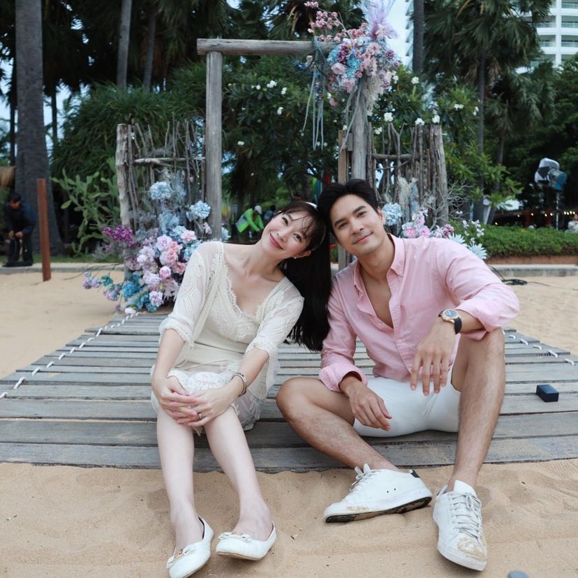คืนนี้ #ในรอยทรายตอนจบ ละนะ
#ฐิสาวริฏฐิสา