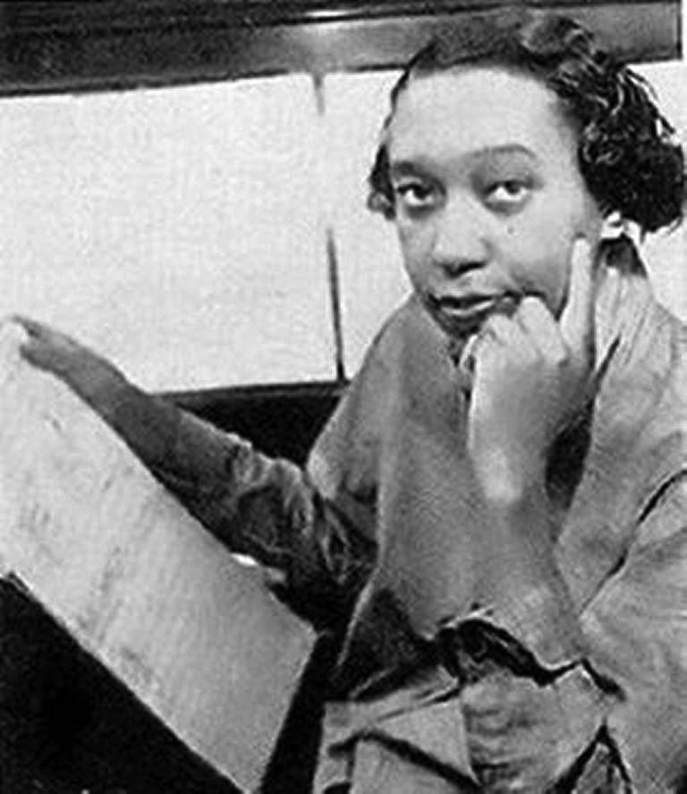 ParsonsMusLib's tweet photo. Happy birthday to American classical composer & teacher Julia Perry. Born #otd in 1924, Perry achieved acclaim for works that blended 20th-c. European techniques w the musical idioms of her Black American heritage. #music #musicians #composers #JuliaPerry #Blackcomposersmatter https://t.co/h75ygXSkcZ