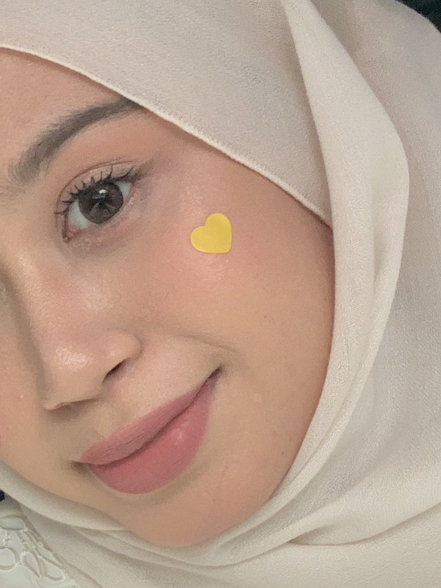 Siapa dah tengok poppy acne patch baru <a href="/tatagaltier/">Tatagaltier®</a>? Comeyyy heart shape💛💗