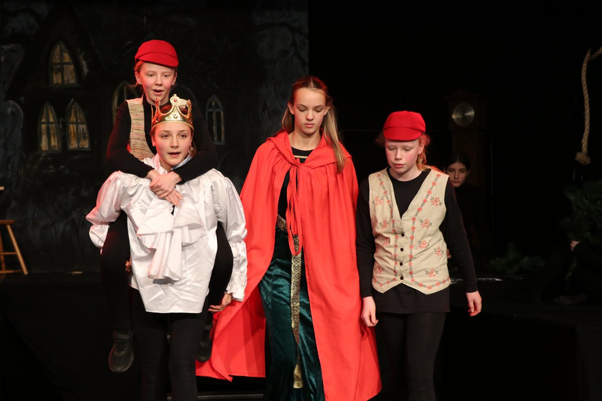 Town Close School tweet media