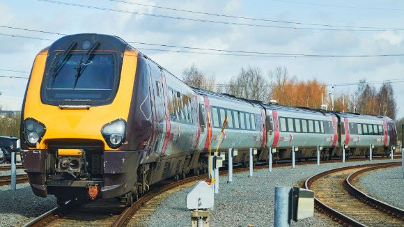 It’s now 12 additional @AlstomUK 221/1s for @CrossCountryUK, instead of the previously confirmed seven. They are coming from @AvantiWestCoast as @HitachiRailENG 80x fleets enter traffic.