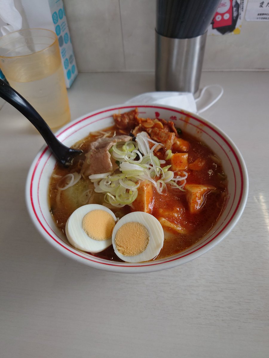久しぶりのラーメン
中本船橋店へ✨

汗が止まらなかった🤯　

お味はサイコー癖になるわ〜😆

#蒙古タンメン中本
#船橋