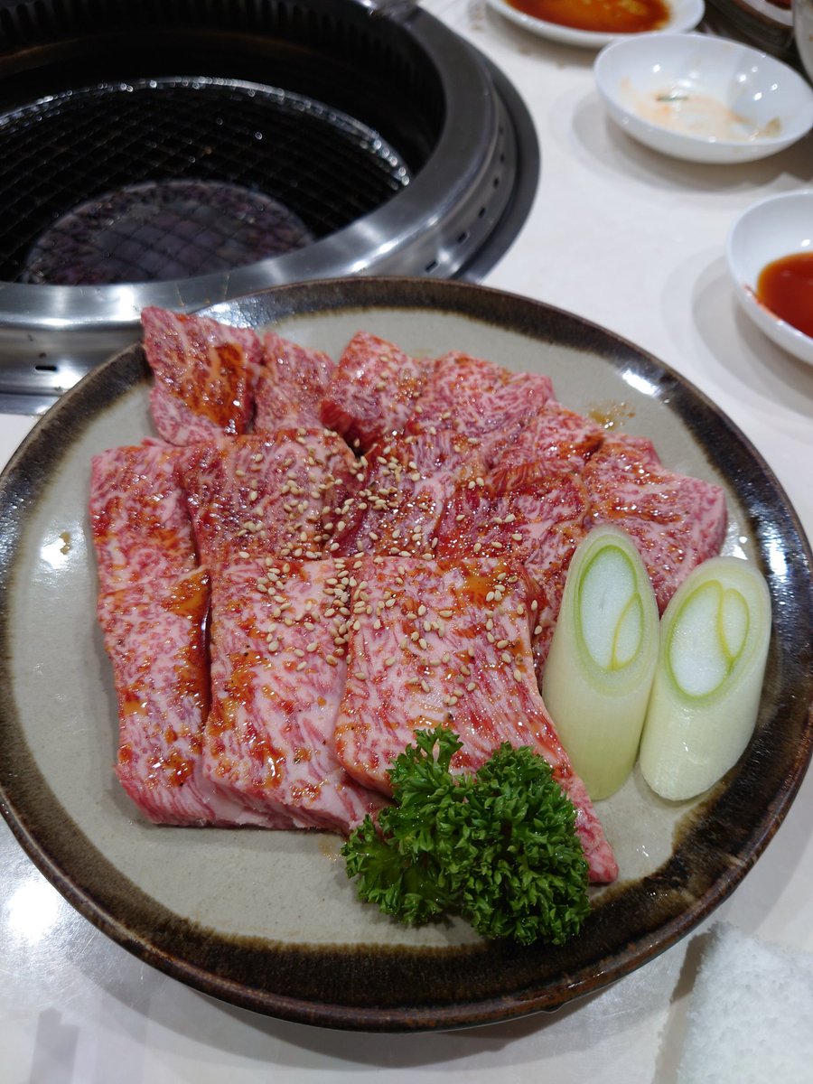 焼肉屋かましんへ🤤

ここの焼きすきサイコーだぜ✨

#かましん
#君津