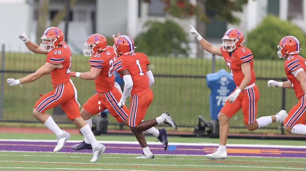 Spring Ball Finished Strong ☑️ Spring Break ☑️ Jumping into 2025 recruiting class ☑️ 2️⃣0️⃣2️⃣5️⃣ Prospects: DM directly if interested in being evaluated and visiting campus this spring or summer. #TheHobartWay #HigherStandard