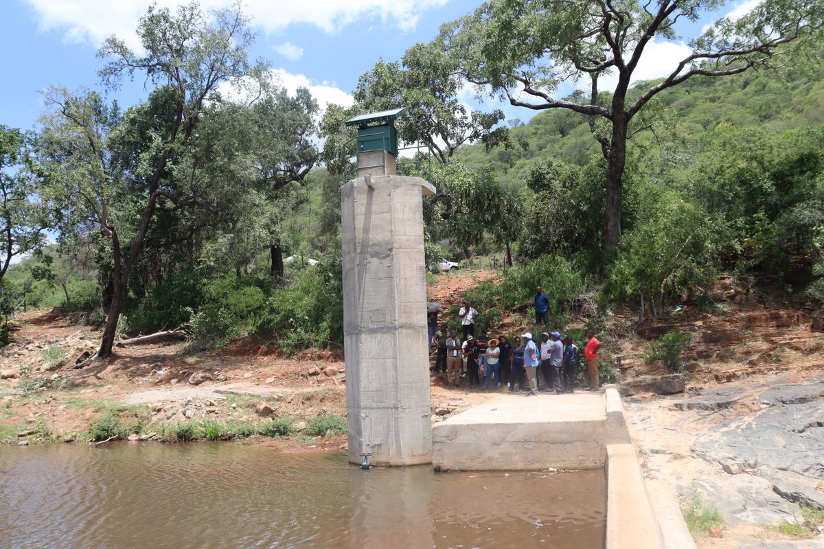 'We must build a future where we have better adapted to the changing climate.. protecting every person with an early-warning system by 2027'-António Guterres. Supported by @AfDB_Group,we are on the frontlines of climate change installing river level gauging systems #WorldMetDay