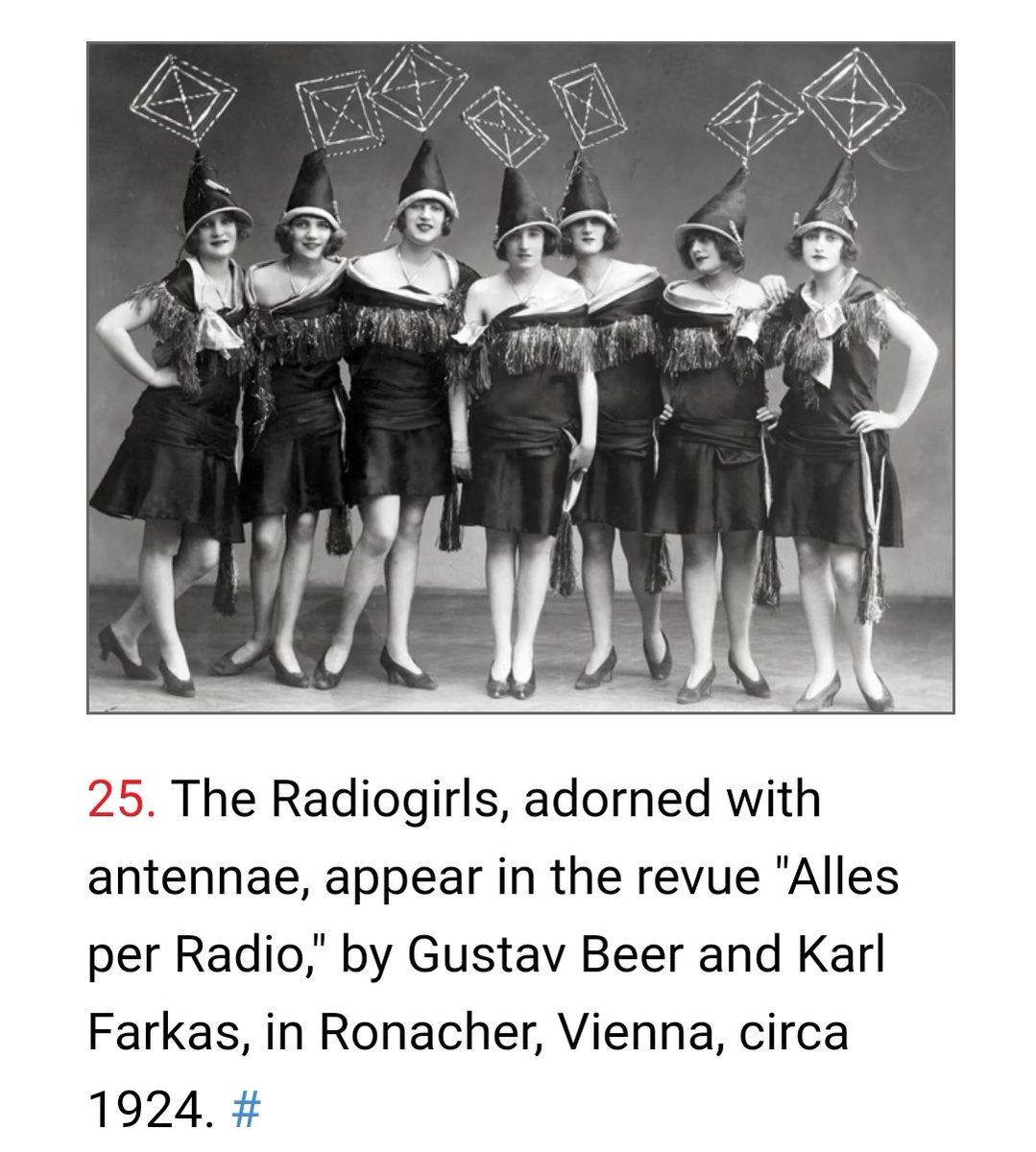 JubbsMccoy48748's tweet image. #18Days18DJs #100YearsAgo
1️⃣9️⃣2️⃣4️⃣📣
theatlantic.com/photo/2024/03/…