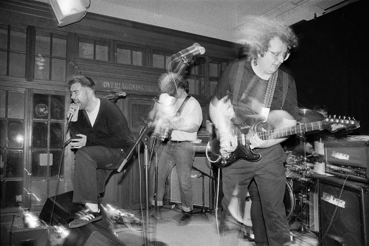 AW med två brittiska rocklöften gaffa.se/recensioner/20…