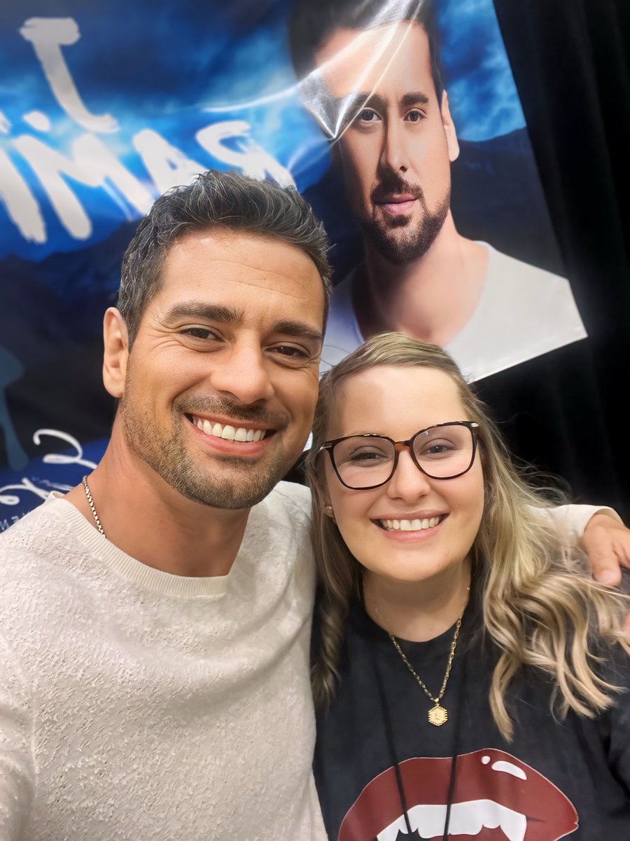 juliaaaxo17's tweet photo. Thanks for letting me boss you around this weekend. Let’s do it again soon 💙✈️ https://t.co/Ke0ox2mYzn