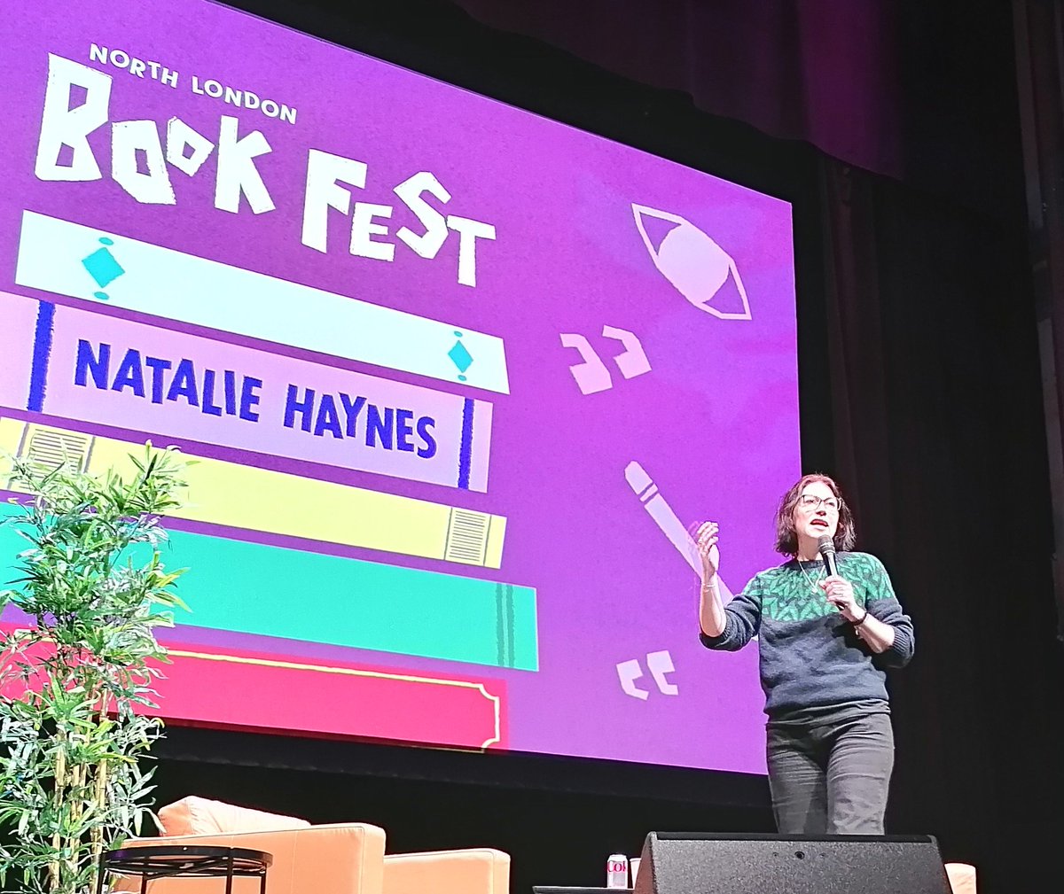 Great to see - and hear - @officialnhaynes in full flow this weekend @NLBookFest covering everything from snooker to Homer to diet coke and delighting the audience (beware guitar players) with her incredible knowledge and wittiness. A great event.