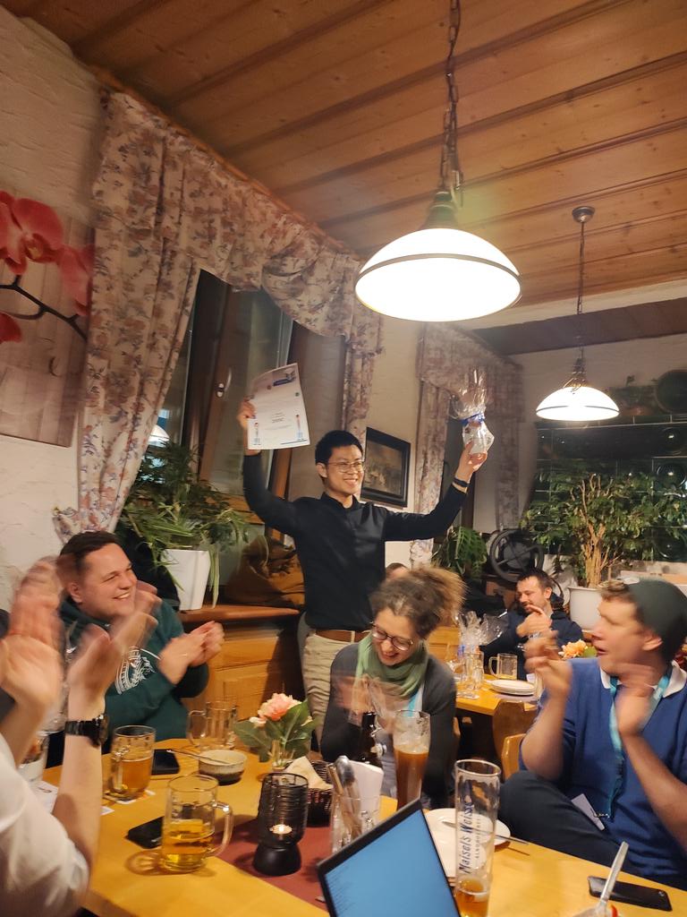 The #DGKconference in beautiful sunny Bayreuth had 4 days of informative lectures interspersed with fun social evenings bringing people from diverse fields together, ending successfully with a interview with <a href="/IUCr/">IUCr</a> by <a href="/florian_meurer/">Florian Meurer 📯</a> (Our new Chair🥳) and Tina Weigel (ex-Chair❤️)