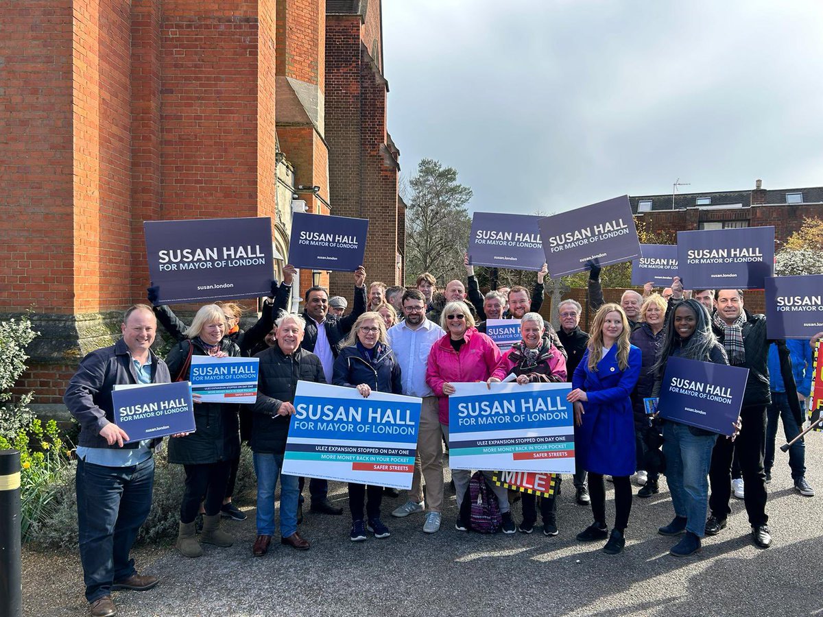 🌟Great campaigning with Susan Hall in #Bromley this weekend. Strong support from #BromleyTown residents for: 🔹@Councillorsuzie for Mayor of London 🔹@ThomasFTurrell for GLA 🔹@PeterTFortune for Bromley and Biggin Hill