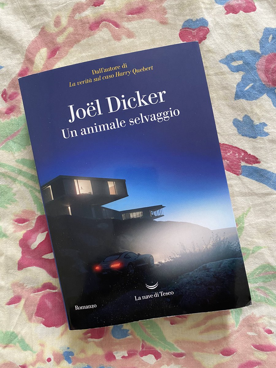 Eccolo 🤩 stasera comincio la lettura. La bravura di @JoelDicker è di tenerti incollato alla lettura 🤓