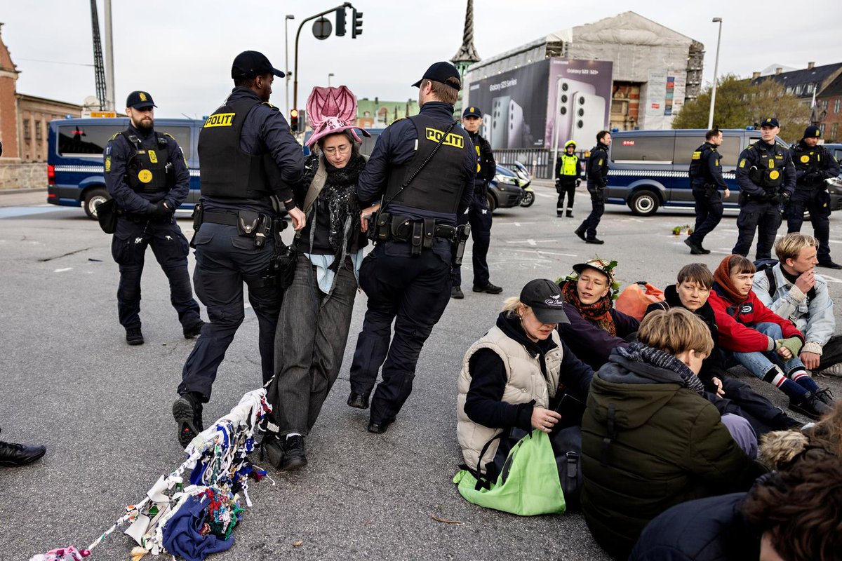 The Danish Way to Criminalize Climate Activism - undisciplinedenvironments.org/2024/03/25/the…
